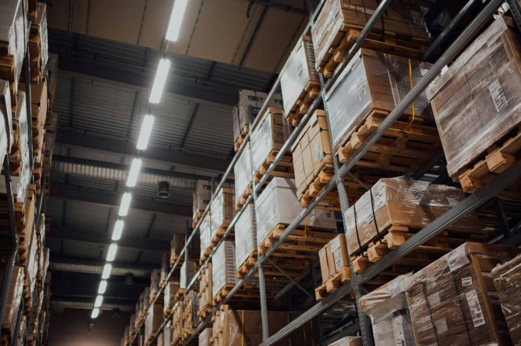E-commerce order fulfillment warehouse inventory management for UK Shopify stores