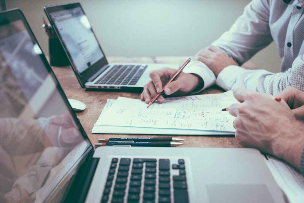 Choosing the right virtual assistant service provider for a UK small business